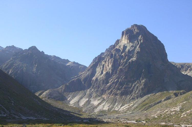 Colmillo del Diablo in Parque Nacional Radal Siete Tazas, Chile