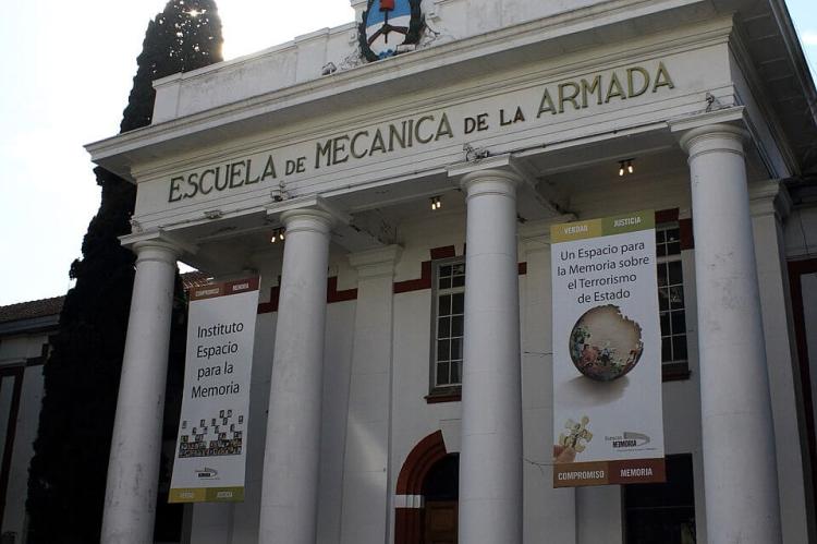 Entrance to the former Navy Mechanics School, now a Space for Memory