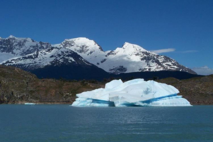 Floating iceberg on Lago Argentino