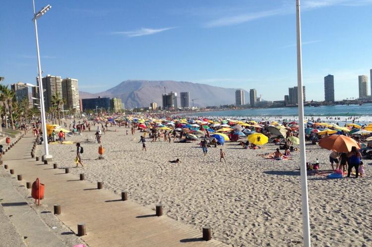 Playa Cavancha, Iquique, Chile