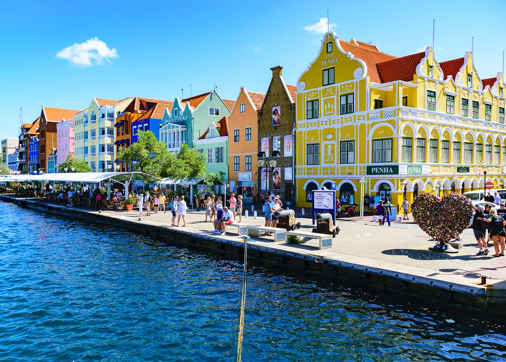 Curaçao: The Vibrant Heart of the Southern Caribbean  LAC Geo